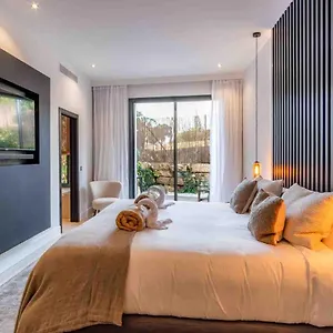 https://blizz-boutique-hotel-marbella.es-andalucia.com