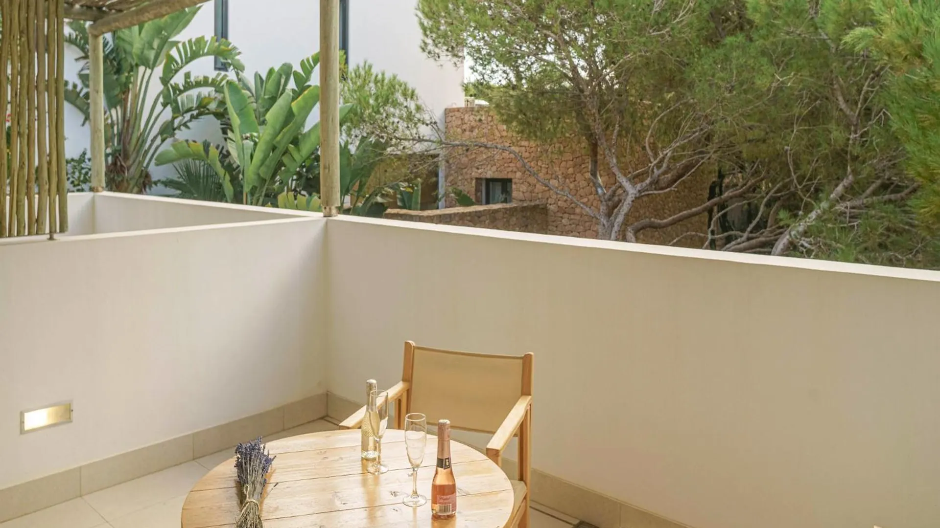 Sa Cala Suites - Formentera Break Es Calo  Aparthotel