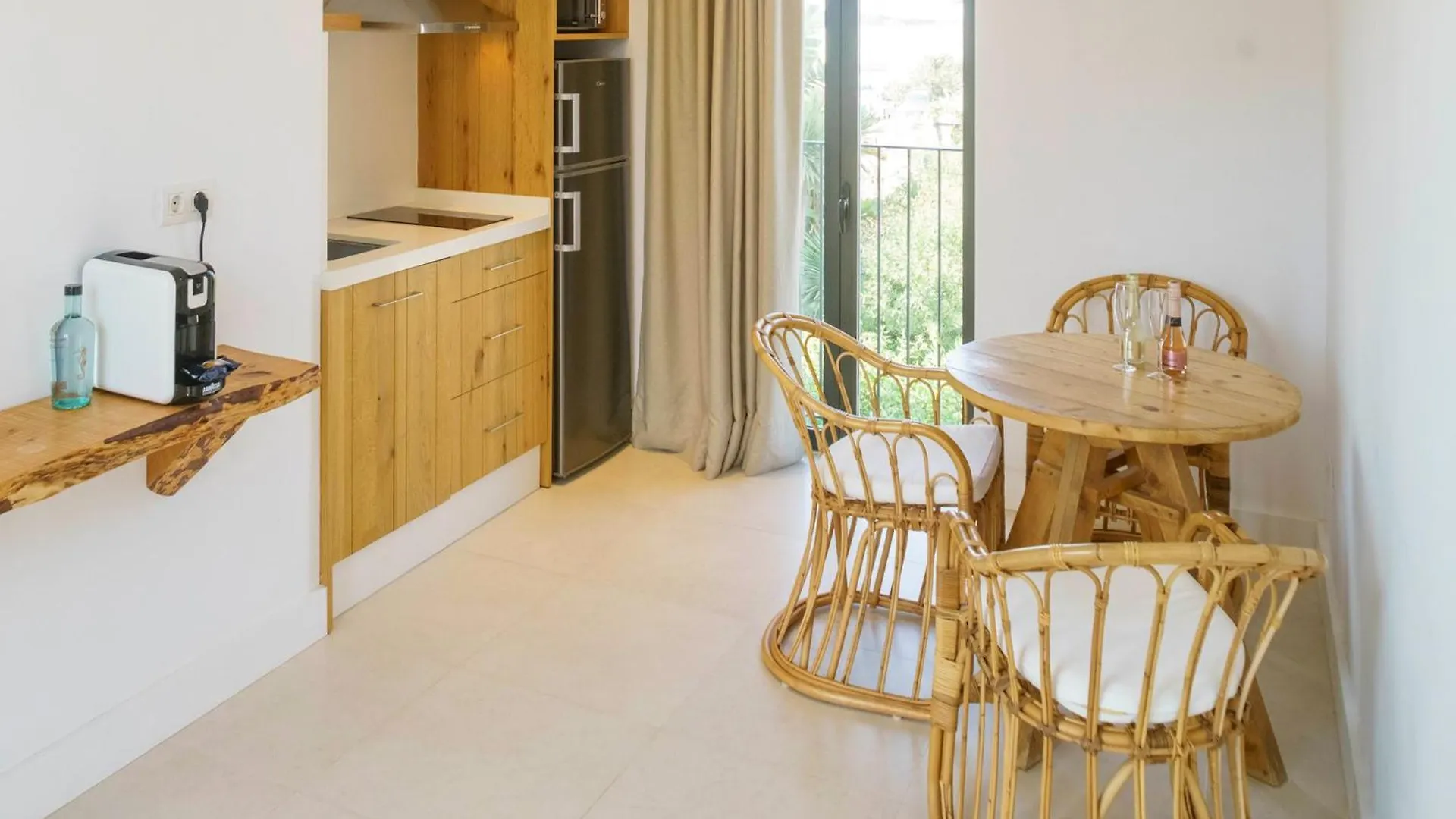 Sa Cala Suites - Formentera Break Es Calo  Aparthotel